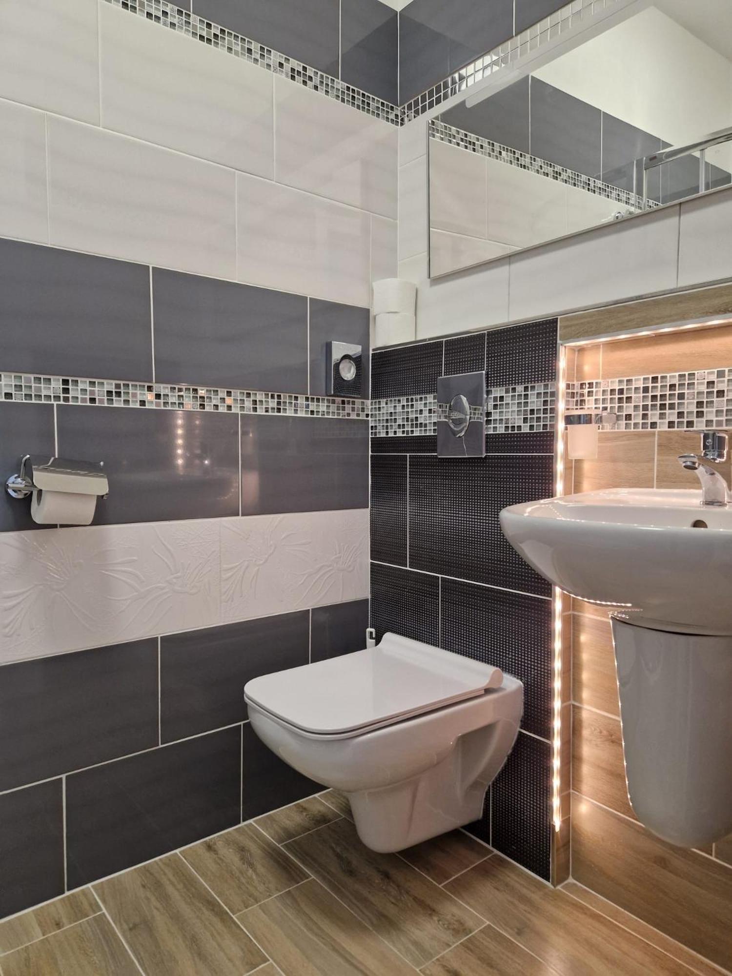 Exclusive HOTEL Lipno Wellness&SPA Frymburk nad Vltavou Exterior foto