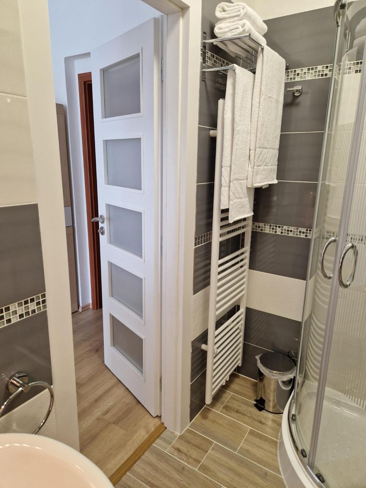 Exclusive HOTEL Lipno Wellness&SPA Frymburk nad Vltavou Exterior foto